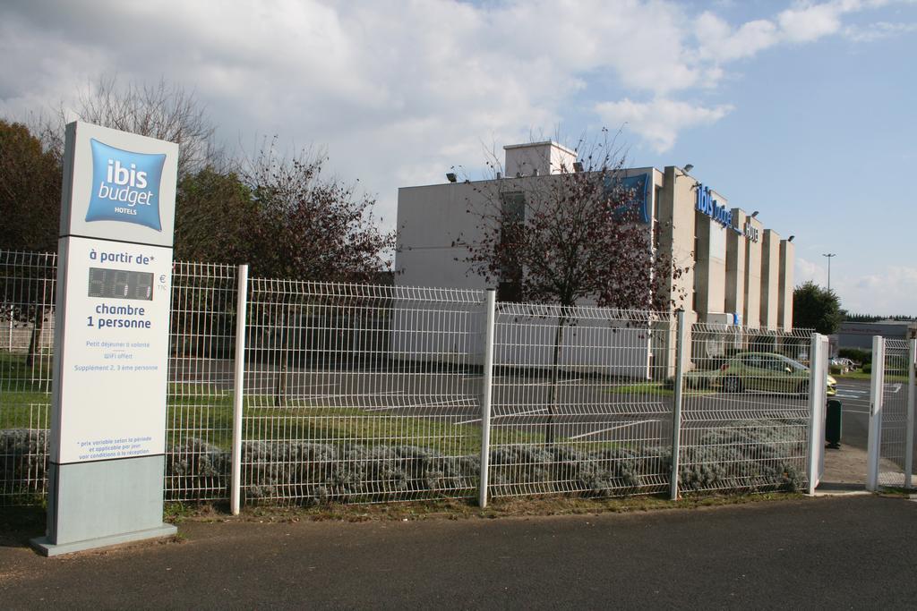 Ibis Budget Thiers Extérieur photo