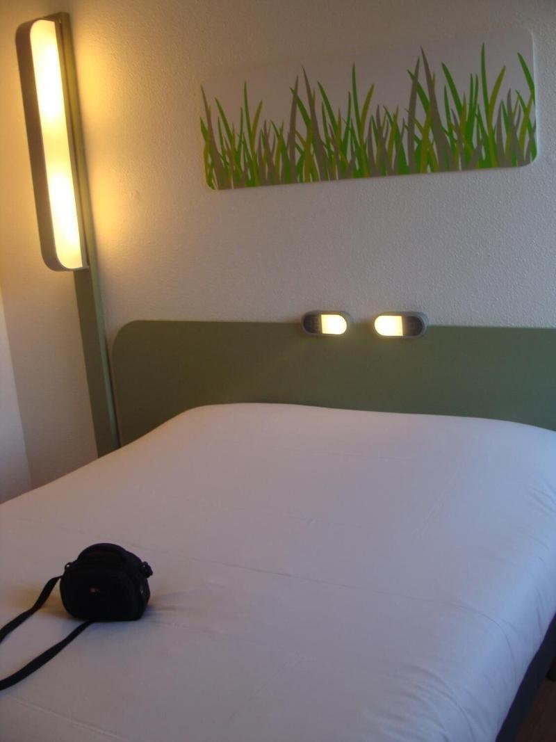 Ibis Budget Thiers Extérieur photo